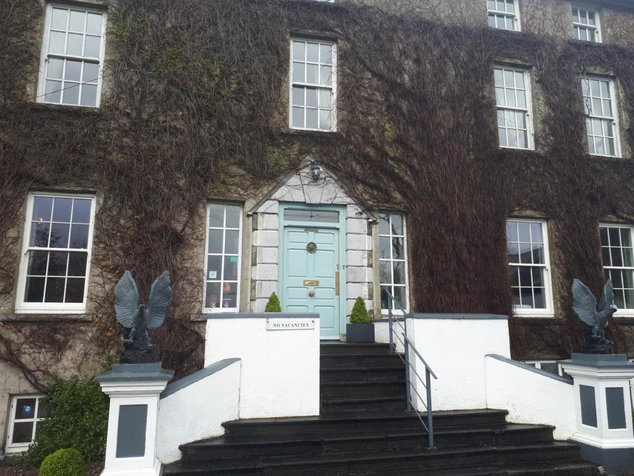 Castlemorris House Hotel ทราลี ภายนอก รูปภาพ